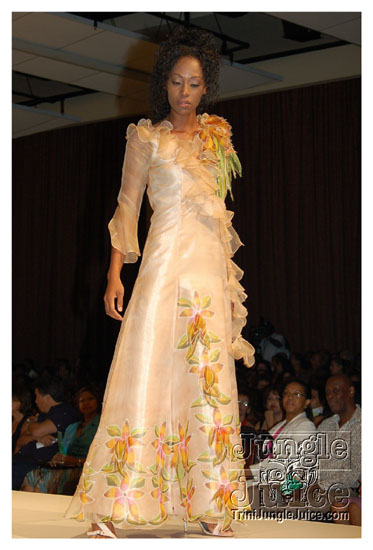 trinidad_fashion_week_fri_may29-053