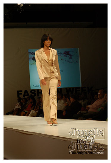 trinidad_fashion_week_fri_may29-195