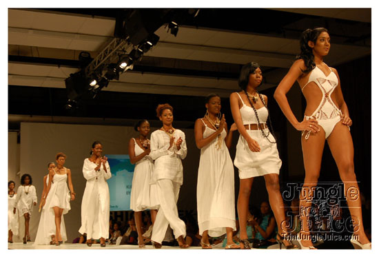 trinidad_fashion_week_sat_may30-055