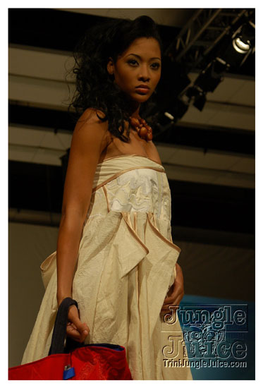 trinidad_fashion_week_sat_may30-200