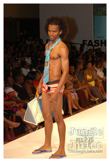 trinidad_fash_week_sun_may31-021
