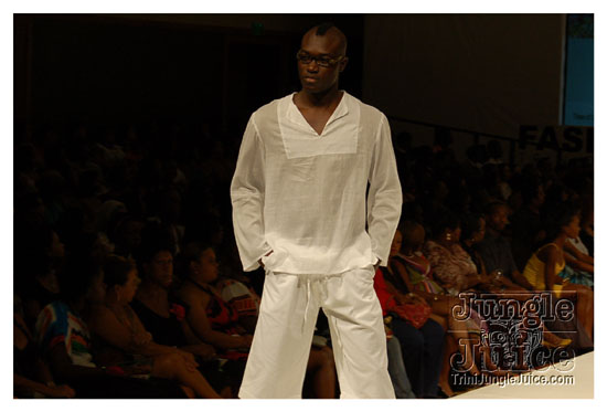 trinidad_fash_week_sun_may31-076