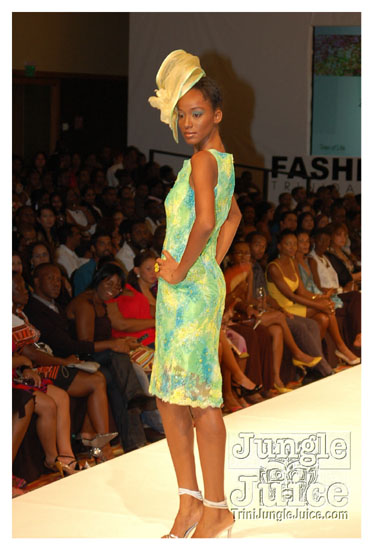 trinidad_fash_week_sun_may31-155