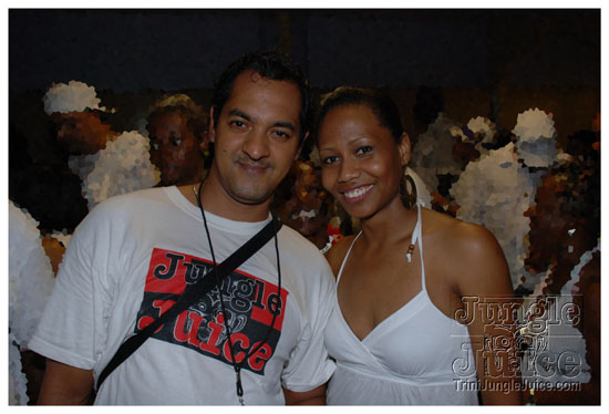 ultra_glow_july2-006