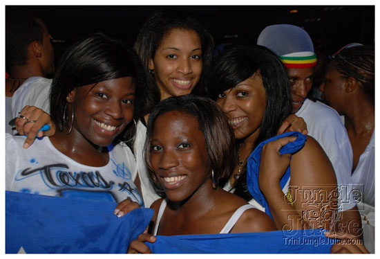 ultra_glow_july2-023