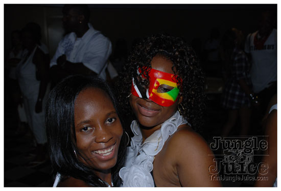 ultra_glow_july2-025