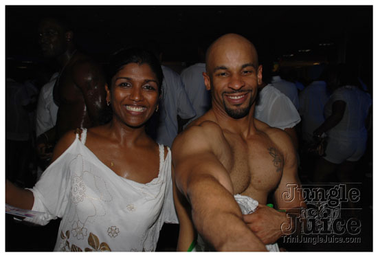 ultra_glow_july2-056