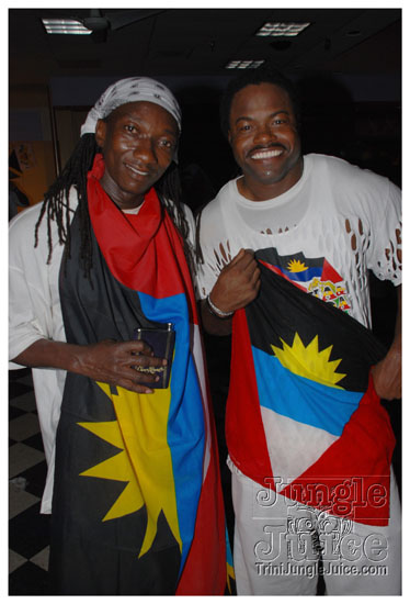 ultra_glow_july2-057