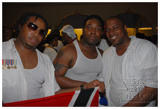 ultra_glow_july2-065