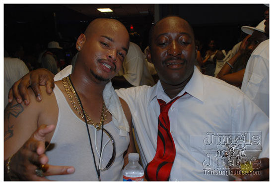 ultra_glow_july2-075