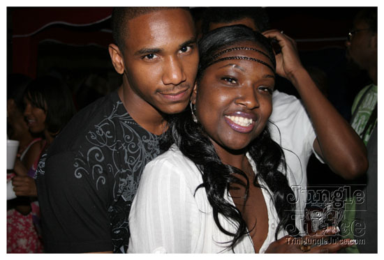 under_the_trees_july4-197