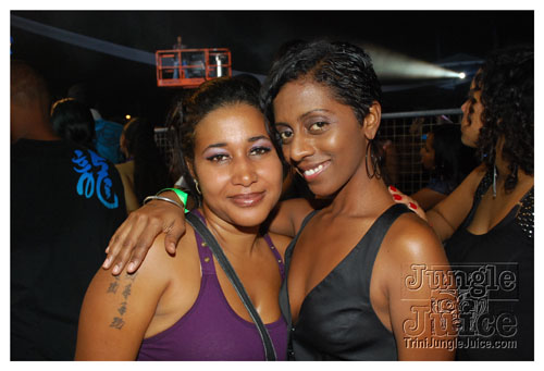 university_splash_2009-059