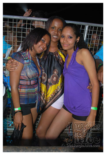 university_splash_2009-078