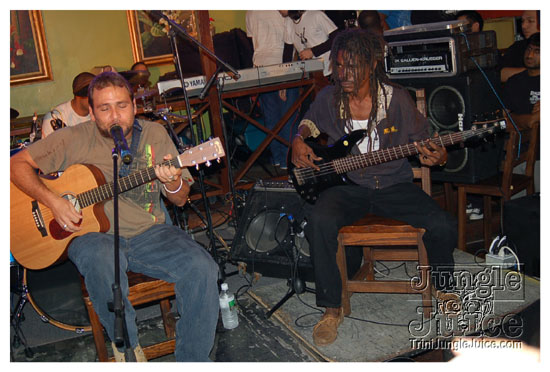 unplugged_tue_kes_july21-027