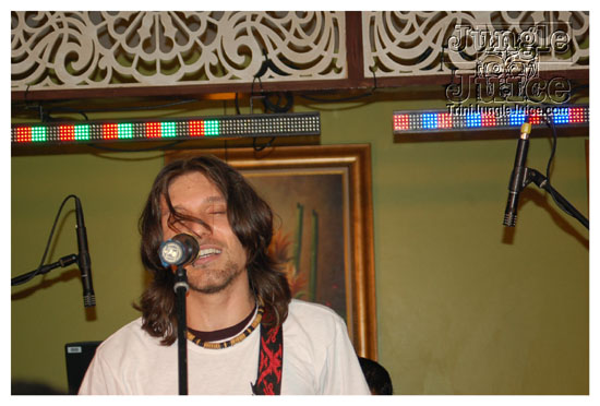 unplugged_tue_kes_july21-044