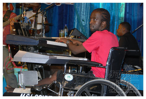 uwi_all_inclusive_2009-177