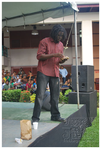 uwi_campus_launch_carnival_2k9-023