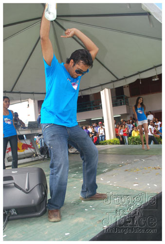 uwi_campus_launch_carnival_2k9-052