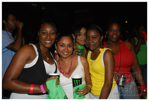 uwi_campus_launch_carnival_2k9-085