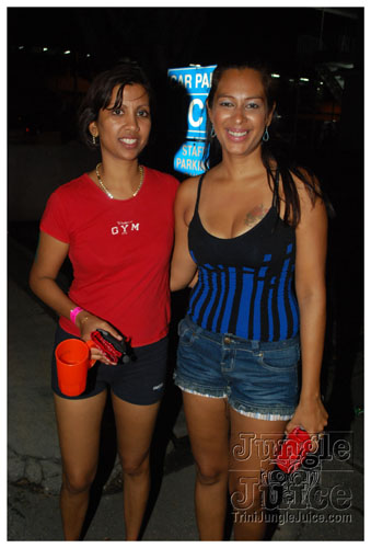 uwi_campus_launch_carnival_2k9-111