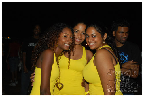 uwi_campus_launch_carnival_2k9-171