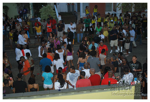 vale_bfast_party_2009-013