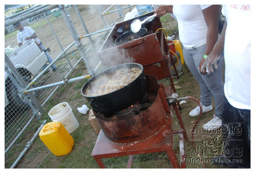 vale_bfast_party_2009-030