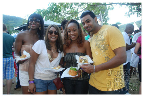 vale_bfast_party_2009-031