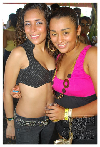 vale_bfast_party_2009-252