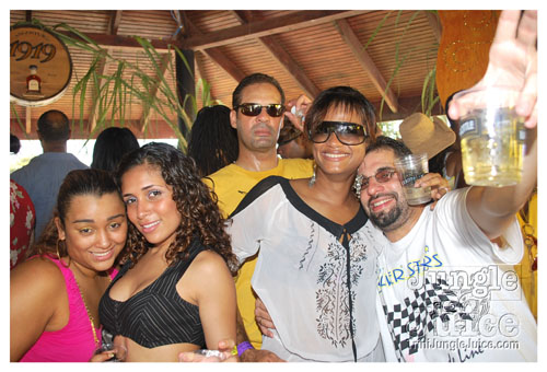 vale_bfast_party_2009-257