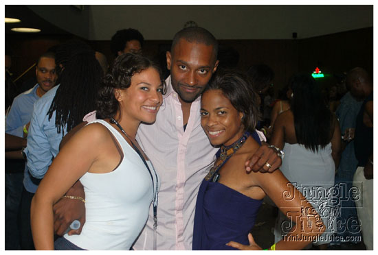 vale_bfast_party_ny_sep5-030