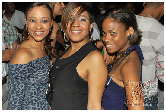 vale_bfast_party_ny_sep5-042