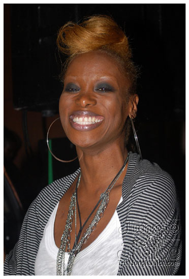 vale_bfast_party_ny_sep5-068