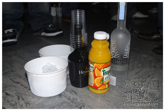 vale_bfast_party_ny_sep5-135