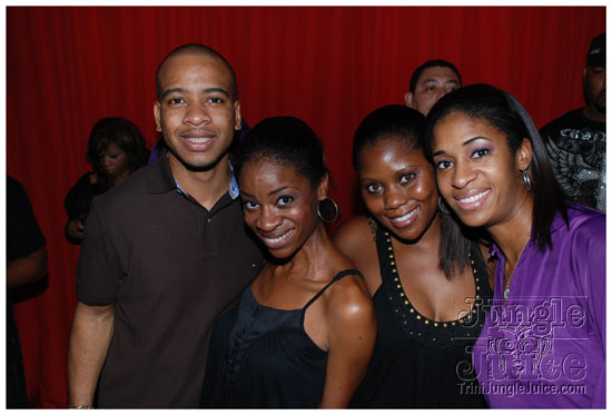 vale_vibe_miami_2009-110