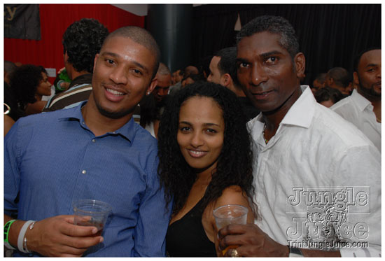 vale_vibe_miami_2009-121