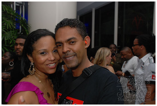 vale_vibe_miami_2009-131