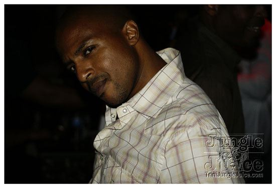 wed_on_the_roof_jul29-022