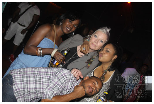 90degrees_after_party_2010-034