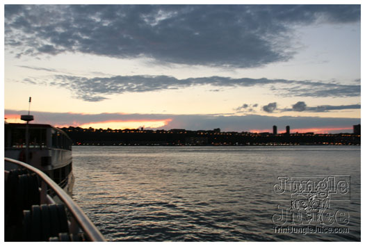 a_crowd_boat_ride_july10-004