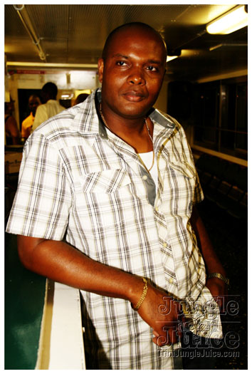 a_crowd_boat_ride_july10-012