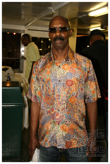 a_crowd_boat_ride_july10-014