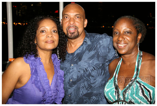 a_crowd_boat_ride_july10-044