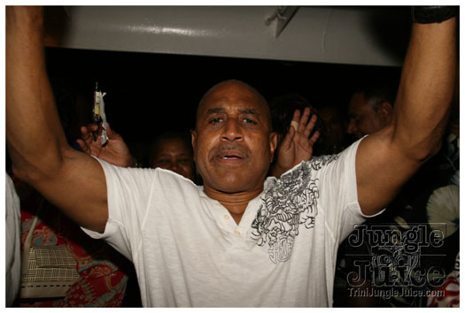 a_crowd_boat_ride_july10-124