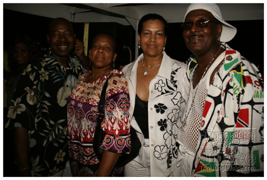 a_crowd_boat_ride_july10-125