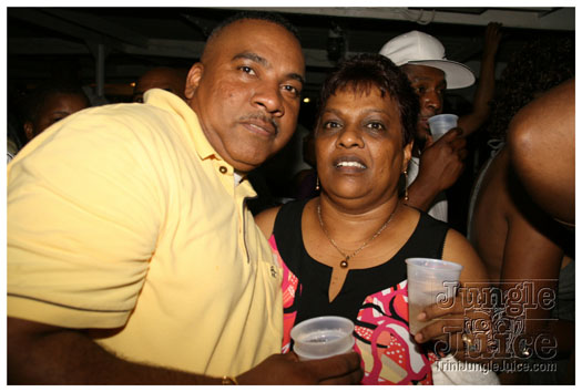 a_crowd_boat_ride_july10-141