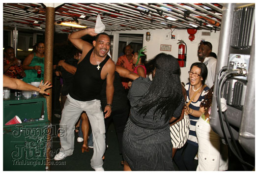 a_crowd_boat_ride_july10-196