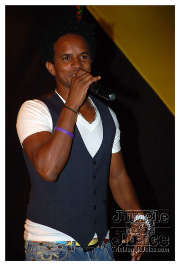 ala_kazam_keston_illusionist_may20-048