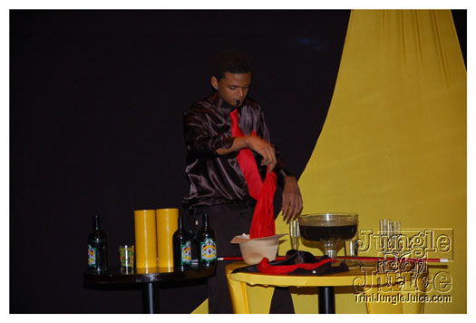 ala_kazam_keston_illusionist_may20-064