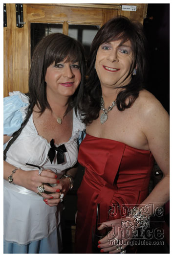 alice_in_wonderland_apr24-005